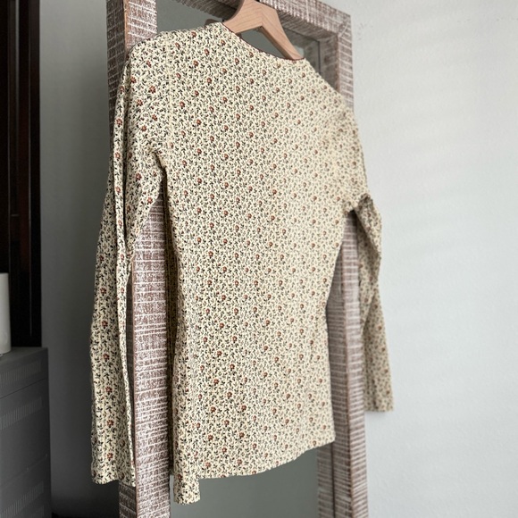 Doen Annie Tee in Windswept Dahlia - Picture 3 of 9